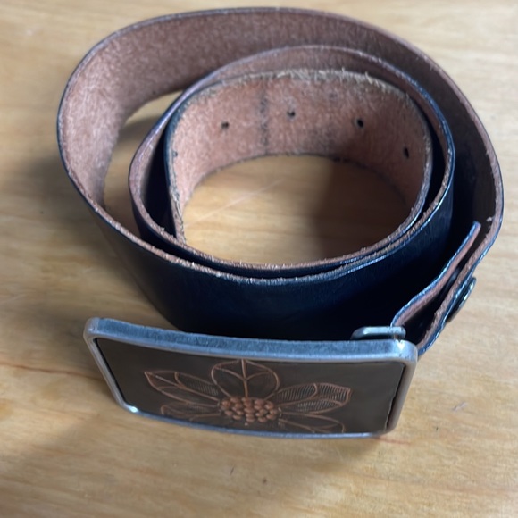 handmade belt size small - Picture 2 of 6